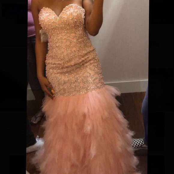 prom dress ‼️ brought from mall in jax , FL - Picture 2 of 8